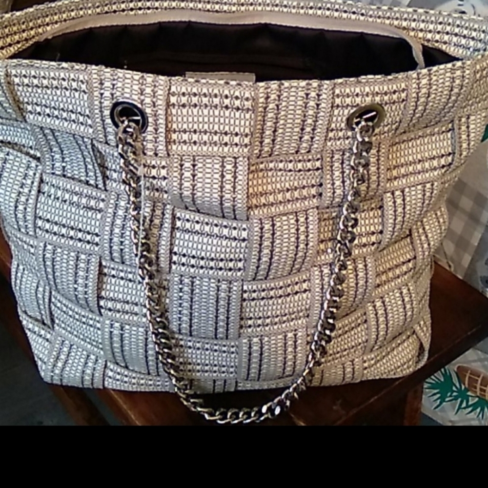 Alma Tonutti basket weave design-BNNT